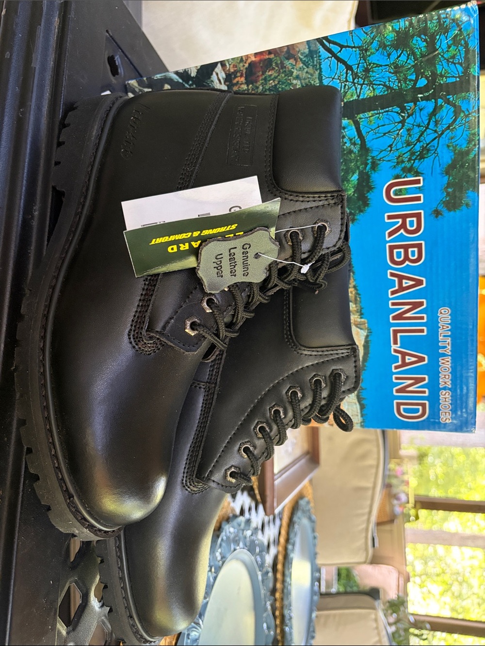 Leopard Men’s Black Insulated Work Boots NWT